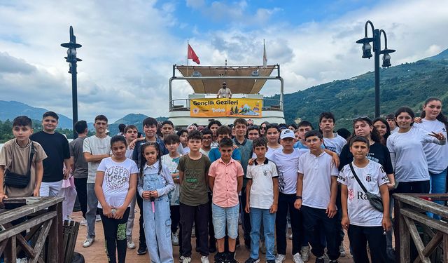 Petek Genç Projesi'ne Yoğun İlgi! Kamp Programları Dolu Dolu...