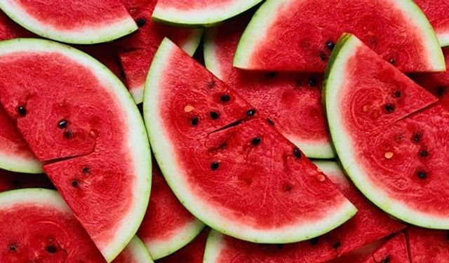 Ustaların Yöntemiyle Her Zaman Doğru Karpuzu Bulun : Manavların sakladığı 6 altın kural