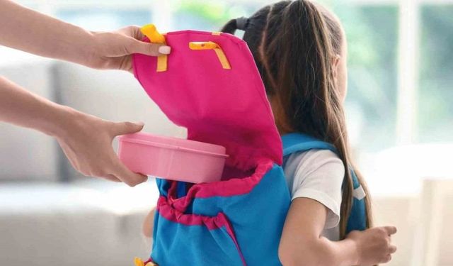 Okul Çantası Değil, Cüzdan Yakıyor! Bir Sandviç 130 TL, Aylık Masraf 3 Bin TL’yi Aştı