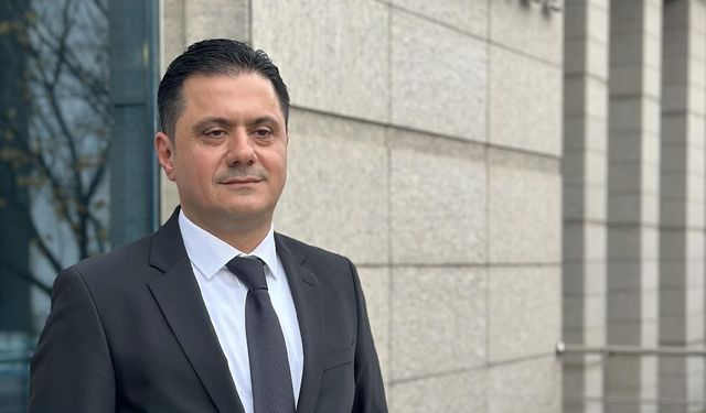 AK Parti Ortahisar İlçe Başkanı Hisoğlu’ndan Muhtara Tepki: “Osmanlı’ya Zalim Demek Açık Bir Saldırıdır”
