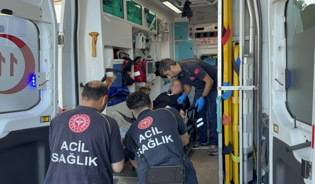 Öğrenci Servisine Silahlı Saldırı! Yaralılar Var...