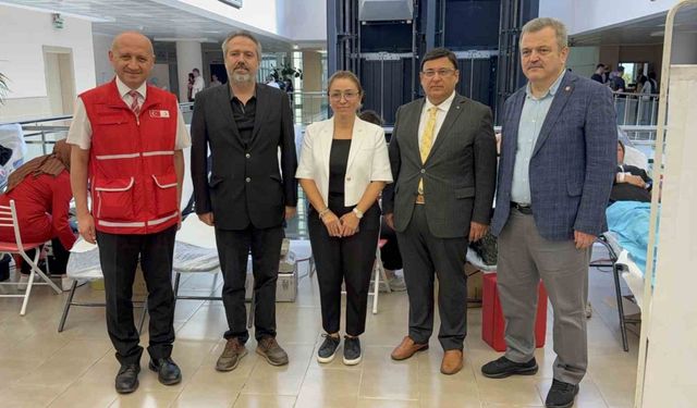 Samsun Adliyesi’nde Kızılay’a kan bağışı kampanyası