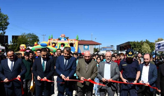 Vezirköprü Kitap Günleri başladı