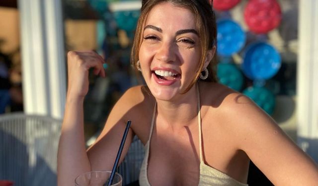 Burcu Özberk'in Ev Haliyle Verdiği Fotoğrafa Çirkin Not: Sosyal Medyada Tepki Çekti