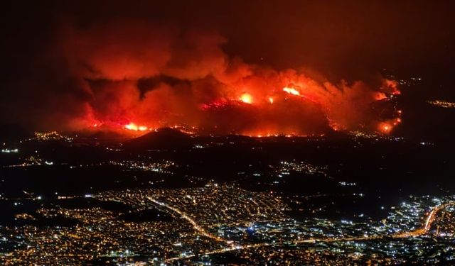 Bursa ve Karabük’te orman yangını: Ekipler havadan ve karadan müdahale ediyor