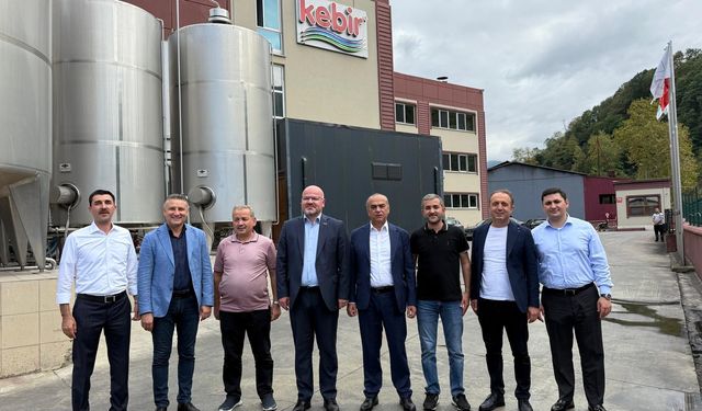 Tacikistan Büyükelçisi Trabzon’da iş dünyası ile bir araya geldi