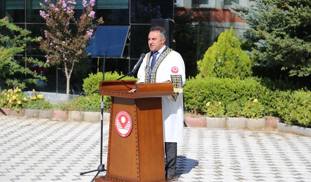 Gümüşhane Üniversitesi Yeni Döneme Törenle Başladı