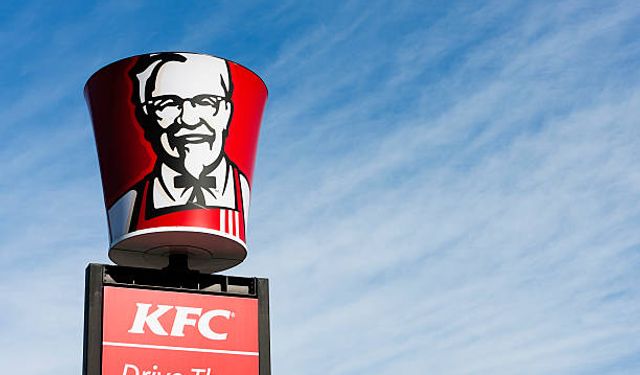 Dünyaca Ünlü Fast Food Zinciri KFC Türkiye’ye Geri Dönüyor