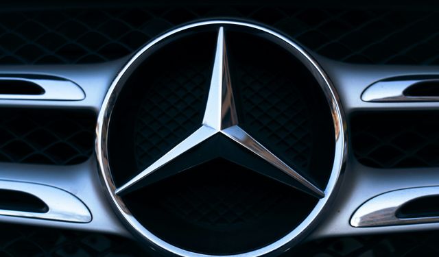 Mercedes-Benz’den “BMW motoru alacak” iddialarına sert yanıt: “Tamamen asılsız”