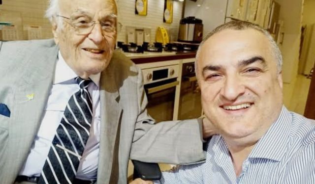 Ömrünü Eğitime Adadı! "Göz Yaşına Boğulduk..."