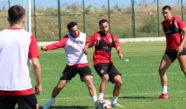 Sebat Gençlikspor, Pazarspor Derbisine Zirve Hesaplarıyla Çıkıyor