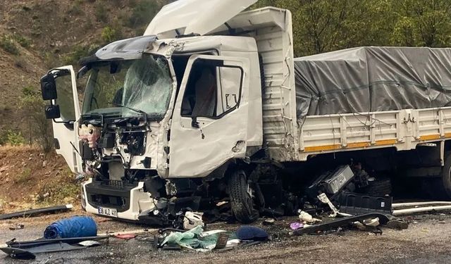 Beşikdüzü’nde Büyük Acı! Samet Oral Trafik Kazasında Hayatını Kaybetti