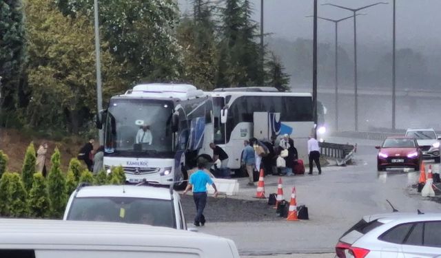 Yağış Kaza Getirdi: Düzce’de İki Yolcu Otobüsü Çarpıştı