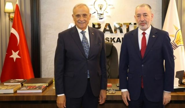 Türkmen Bakan Aydın Maruf’tan İzmir’de Birlik Mesajı