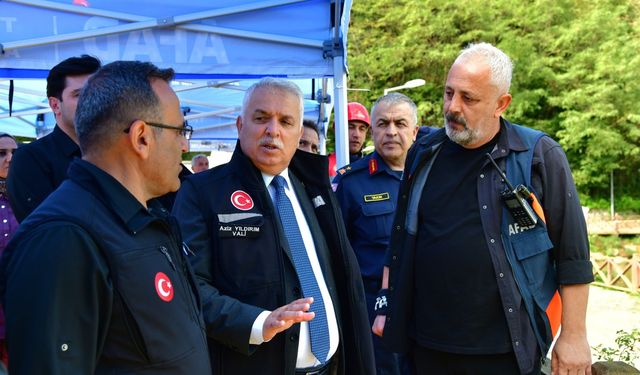 Vali Aziz Yıldırım, AFAD Tatbikatında: “Hazırlık Hayat Kurtarır”
