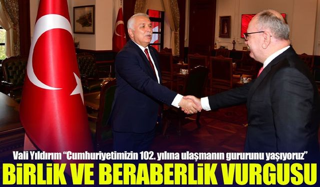 Vali Aziz Yıldırım, 29 Ekim Cumhuriyet Bayramı Tebriklerini Kabul Etti