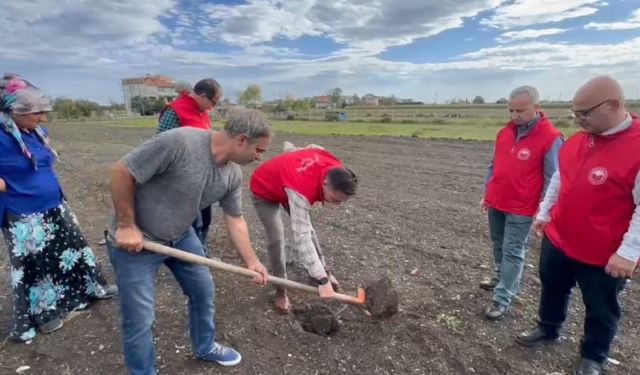 19 Mayıs ilçesinde çiftçilere toprak analizi eğitimi verildi