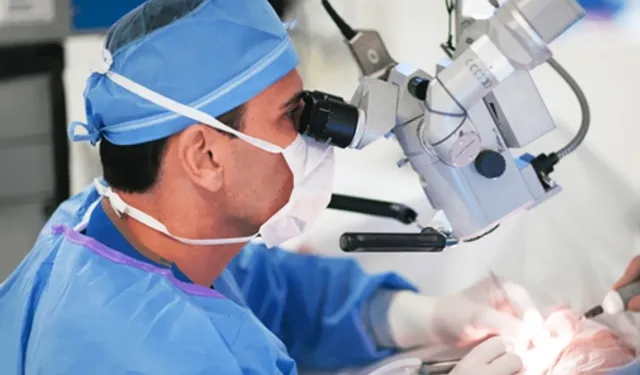 Göz Sağlığı ve Hastalıkları Uzmanı Opr. Dr. Serdar İlgüy, Akıllı lens ile net görüş