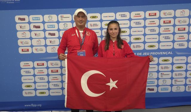 Samsunsporlu Yağmur dünya 3.’sü oldu