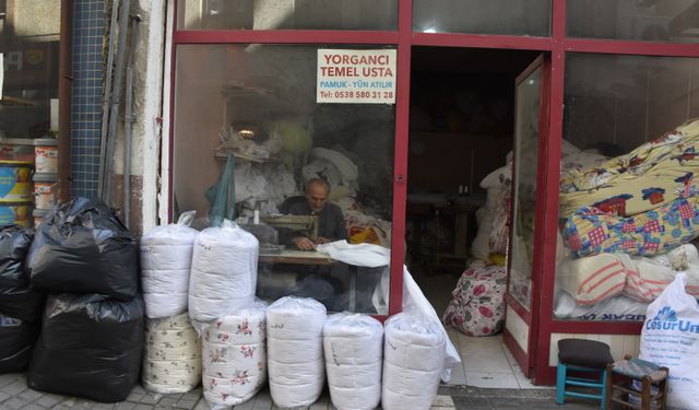 El emeği göz nuru yorganlar teknolojiye direniyor