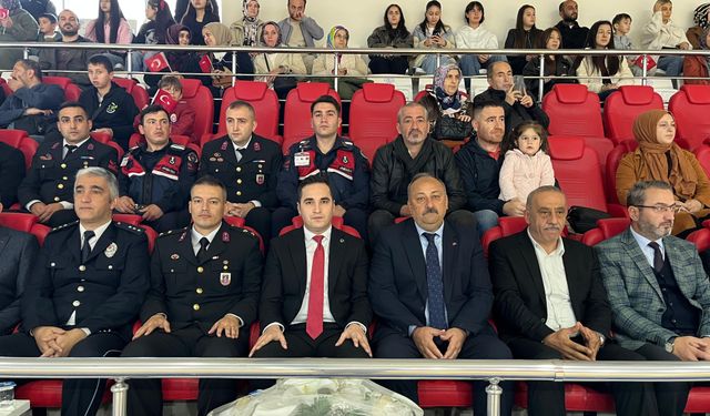 Salıpazarı ilçesinde Cumhuriyet'in 102. yılı kutlandı