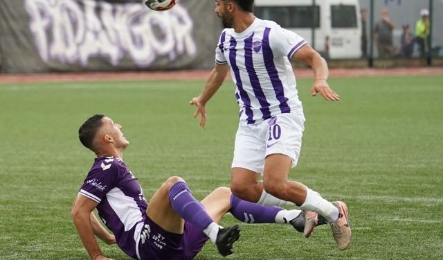 Karadeniz Derbisinde Kritik Randevu: Hopaspor ile Pazarspor Karşı Karşıya!