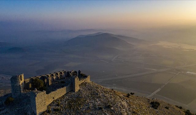 Harşit Vadisi’nin Sessiz Bekçisi: Keçi Kalesi Yeniden Gündemde