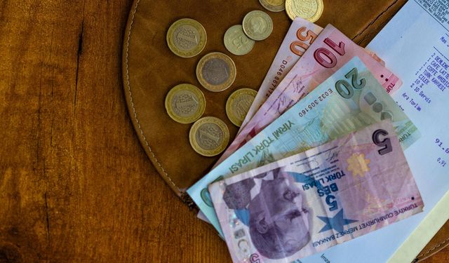 Ekonomide Şubat Hareketliliği! Tüketici Güveni Artışta!