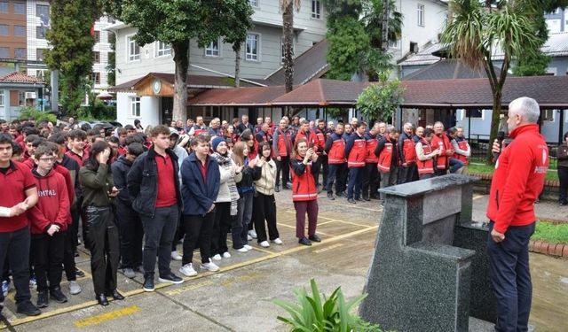 Rize’de 13 Ekim’de Eş Zamanlı Tatbikat! 82 Kişilik AKUB Ekibi Afet Farkındalığına Öncülük Etti