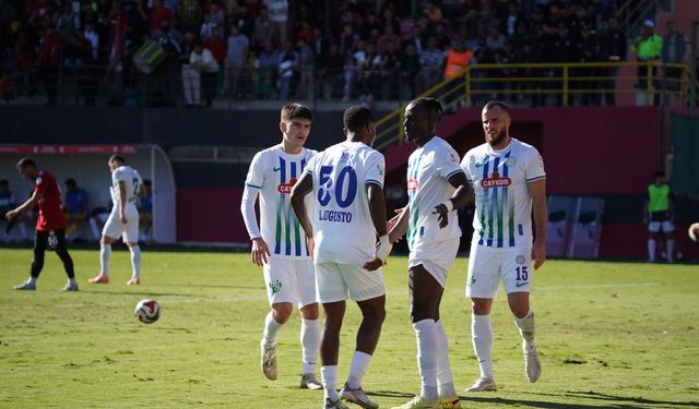 Çaykur Rizespor Kupada Fırtına Gibi Esti! Ali Sowe Gollerle Döndü
