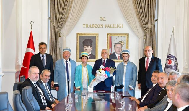Yılın Ahisi, Kalfası ve Çırağı Vali Yıldırım'la Buluştu
