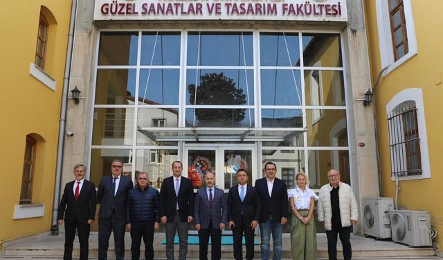 Eğitime ve Sanata Değer Katan Buluşma Trabzon’da Gerçekleşti