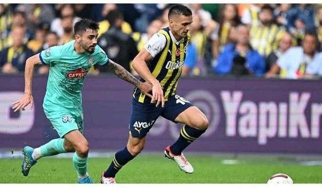 İlhan Palut’un Fenerbahçe Karnesi: 11 Maçta Sadece 2 Galibiyet
