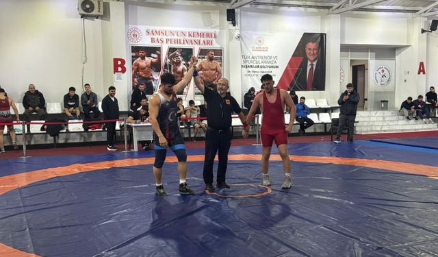 Samsun'a Güreşte 10 Madalya!