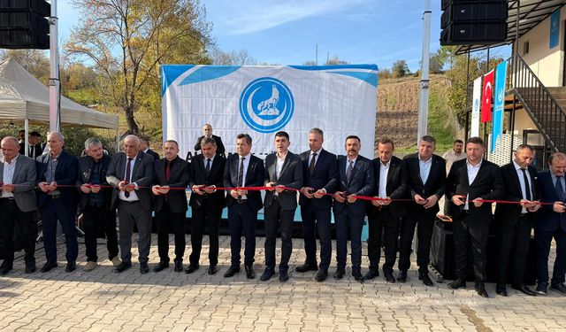 Alaçam'da Ülkü Ocakları hizmet binası açıldı