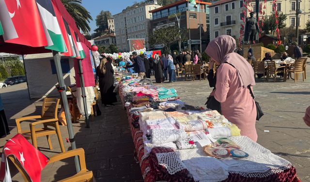 Giresun'da, Filistin halkı için hayır çarşısı açıldı