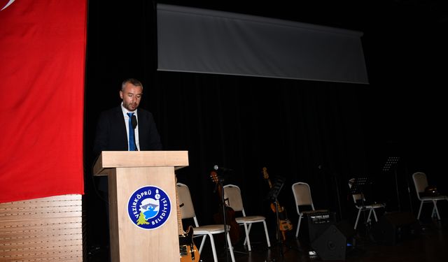 Vezirköprü Eğitim-İş'ten 24 Kasım Öğretmenler Günü konseri