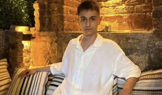 Motosiklet kazasında hayatını kaybeden 19 yaşındaki genç toprağa verildi