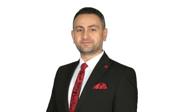 Trabzon’da Trafik Kilitlendi! Burak Turhan’dan Sert Eleştiri