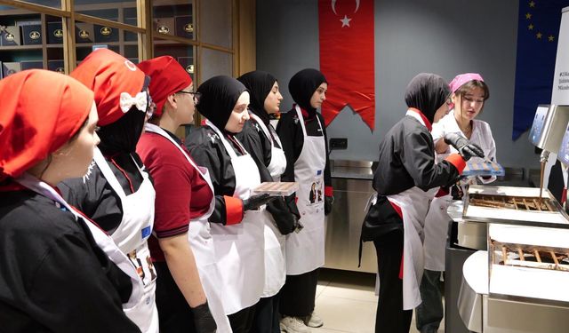 Trabzon’da Kadına Yönelik Şiddete Karşı Anlamlı Etkinlik: TTSO’dan Çikolata Atölyesiyle Girişimcilik Mesajı