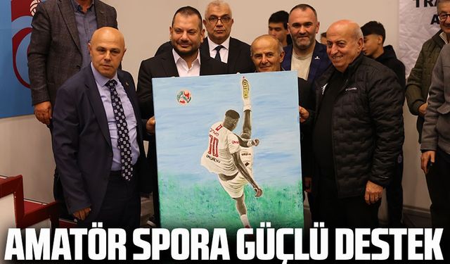 Bordo-mavili kulüp, ASKF iş birliğiyle amatör spor kulüplerine malzeme yardımı gerçekleştirdi