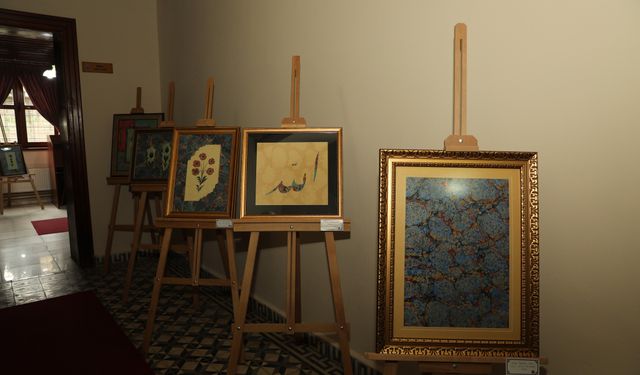 Bafra'da Geleneksel Sanatlar Merkezi'nde Türk İslam Sanatları sergisi açıldı