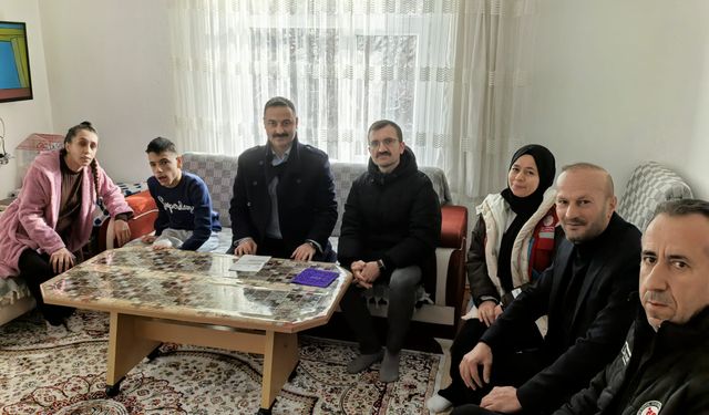Havza Kaymakamı Ayvat'tan özel gereksinimli bireyler ve ailelerine ziyaret