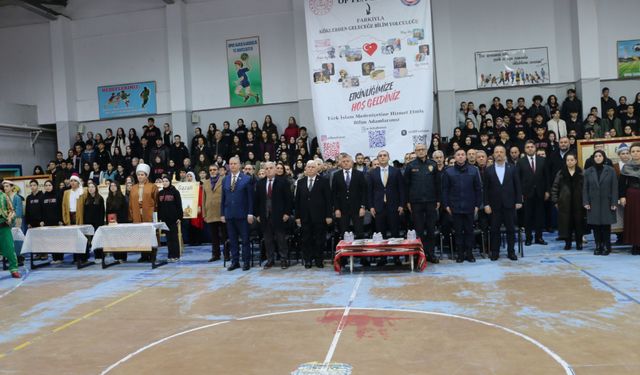 Of'ta bilim sergisi açıldı