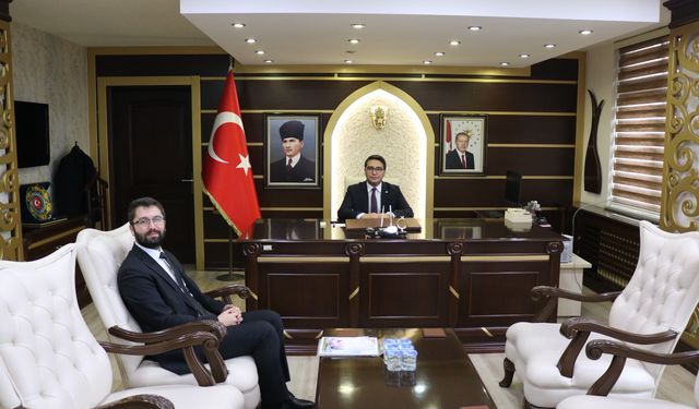 Yeşilay'dan Asarcık Kaymakamı Ahmet Tayyip Korkmaz'a ziyaret