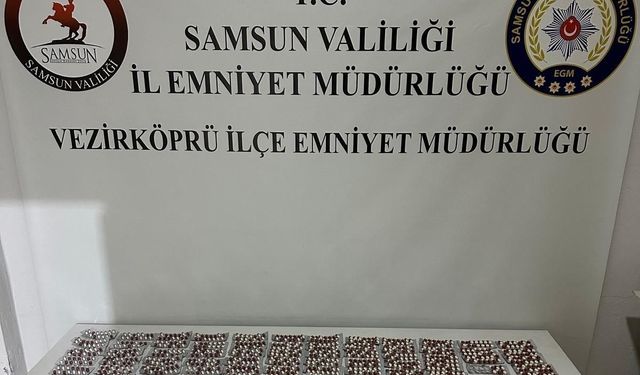 Araçta bin 308 adet uyuşturucu hap ele geçirildi