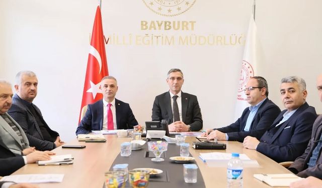 Bayburt'ta Açık Öğretim Kurumları Sınav Yürütme Kurulu toplandı