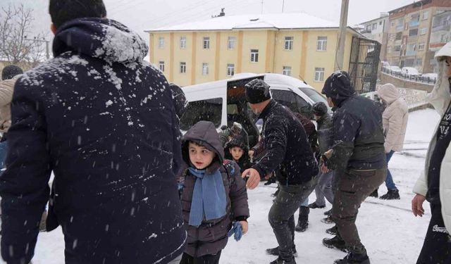 Gümüşhane'de kar esareti
