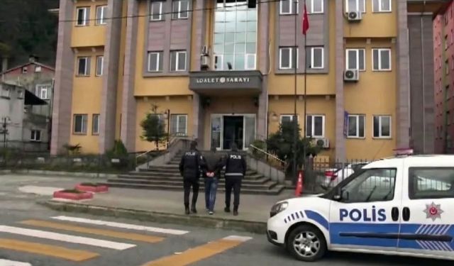 Sarp Sınır Kapısı'nda 193 yıl hapis cezası bulunan şahıs yakalandı