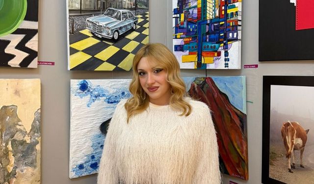 Of’un Gururu Hafsa’dan Yerli Malı Haftasında Alkış Alan ÇAYKUR Defilesi